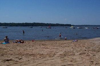 Lakeland Camping Resort Janesville Εξωτερικό φωτογραφία
